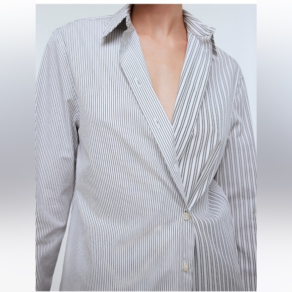 Madewell With-a-Twist Shirt in Signature Poplin - Picture 3 of 6
